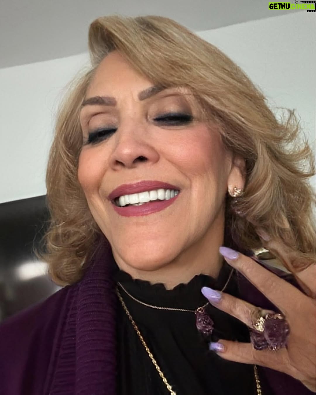 Jennifer Lopez - 786.2K Likes - Happy birthday mommy!! I love you so very much!! Thank you for being there for me always…🤍🤍
#TheLupinator