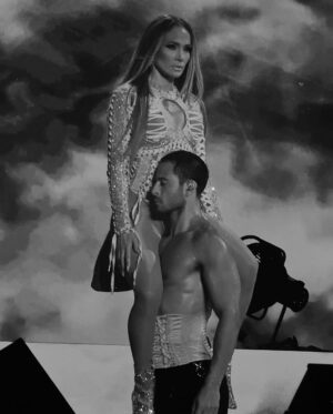 Jennifer Lopez Instagram - This summer is a celebration of freedom and having a damn good time. ✨ See you tonight Yerevan! #JLoLiveIn2025