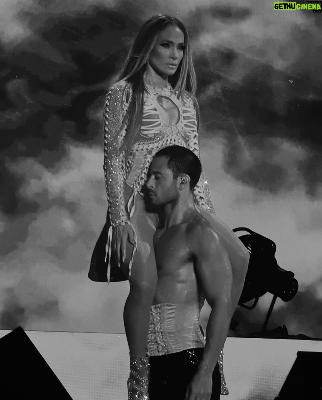 Jennifer Lopez - 574.5K Likes - This summer is a celebration of freedom and having a damn good time. ✨ See you tonight Yerevan! #JLoLiveIn2025