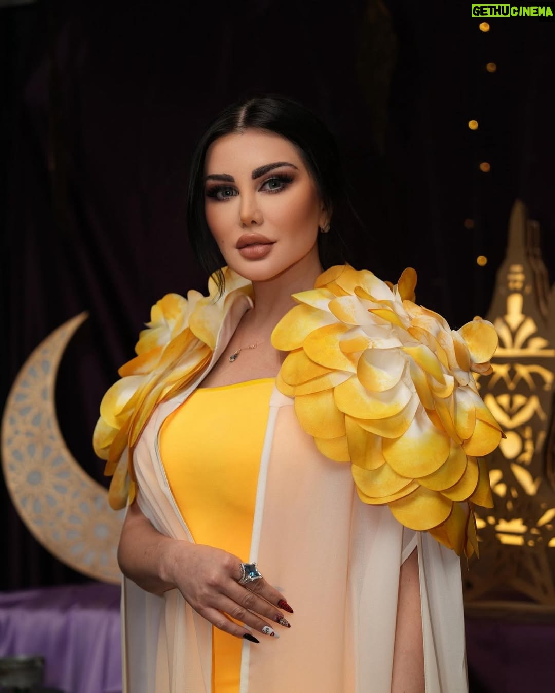 Jenny Esber - 14.6K Likes - عيد مبارك عالجميع يارب الخير والصحة وراحة البال
:
@majdmansourfashion 
@johnysouleiman 
@sd.videocreator 
@fratelli_resto 
:
#jennyesber #عيد_مبارك #كل_عام_وانتم_بخير #سوريا🇸🇾 #لبنان🇱🇧 #مصر🇪🇬 #الاردن🇯🇴 #العراق🇮🇶 #اليمن🇾🇪 #السعودية🇸🇦 #الجزائر🇩🇿 #البحرين🇧🇭 #الكويت🇰🇼 #قطر🇶🇦 #المغرب🇲🇦 #تونس #ليبيا🇱🇾 #السودان🇸🇩 #فلسطين🇵🇸✌️ #2024