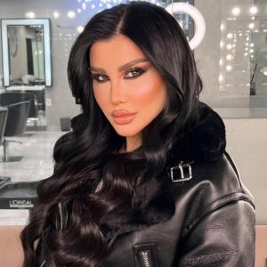Jenny Esber Instagram - @makeupbyrami 
@majdhair_design