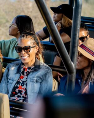 Jessica Nkosi Instagram - We visited @hlanernp … 🇸🇿
I loved how we didn’t have to drive around for a long time to see all the animals they have, I don’t know why they were all out and so close but WOW!! What an experience!!
We also saw elephants but I didn’t get a video… 🐘
Also that lion was massive!!!!!! 🦁
@eswatini_air
@eswatini_tourism