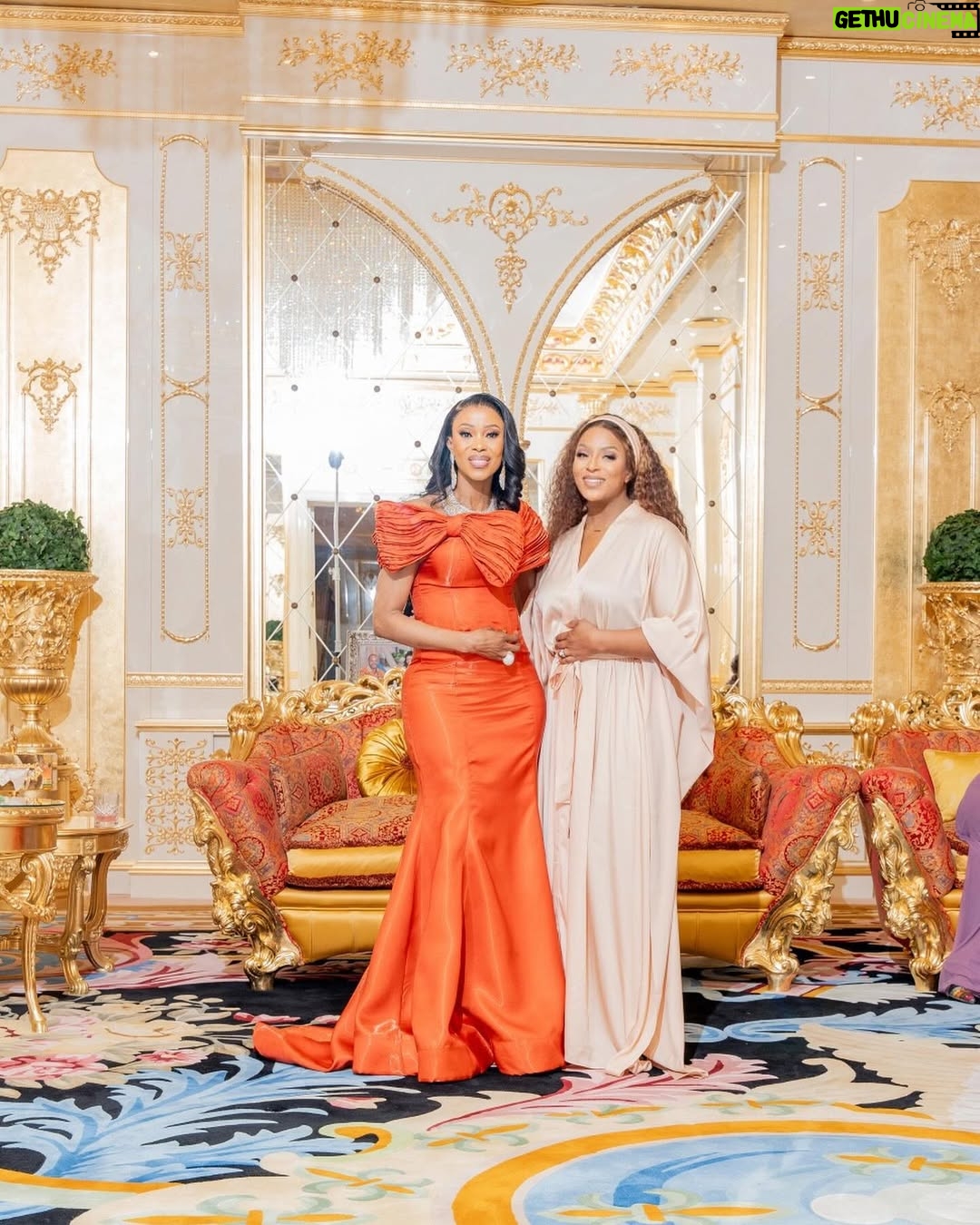Jessica Nkosi - 48.2K Likes - Our beautiful HRH Queen LaNgangaza 🇸🇿❤️
 🇸🇿 @carolngangaza 👑
What a pleasure and honour it was to meet you. 
Was so nervous to meet you because how do I greet you? Are we allowed to hug 😂😂😂

You are a phenomenal woman Nkhosi ❤️
Thank you for your hospitality, your welcoming and loving spirit. 
You feel like home… Warm, loving and hearty. So graceful and poised… Getting to know you and the woman you are and your love for God made me love you even more. May God continue to bless you in every way. 
Thank you ❤️