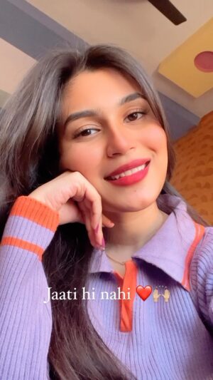 Jhalak Verma Instagram - Tag someone ā¤ļø
#jhalakians #shayari #quotes #trendingreels #explorepage