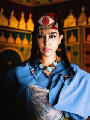Jihane Khalil Instagram - Hidden emotions come alive through every fold and texture. This look speaks of vulnerability transformed into peace corset, colorful accessoires , and manipulated fabric with untold stories, now worn with strength and grace. 
Art Director : @_cream_99 
‎‏ Photographer @louaysaker 
‏Designer : @_hidden_radiance 
‏ Makeup Artist @jo_ss_s 
‎‏ Accessories @studio__alya @nohaeloumami 
‎‏ Videographer @sufanouazahrou