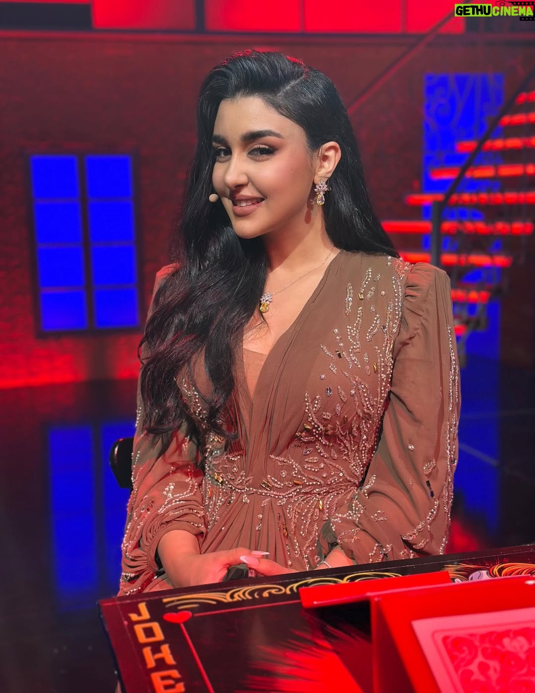 Jihane Khalil - 32K Likes - Don't miss it! Rachid Show @allalirachid is live on @2mtv 
الان على القناة الثانية 2m البرنامج الاكثر شعبية في المغرب رشيد شو

@laila.boussalman @bijoux_alaor_2 @basma_sleem_couture