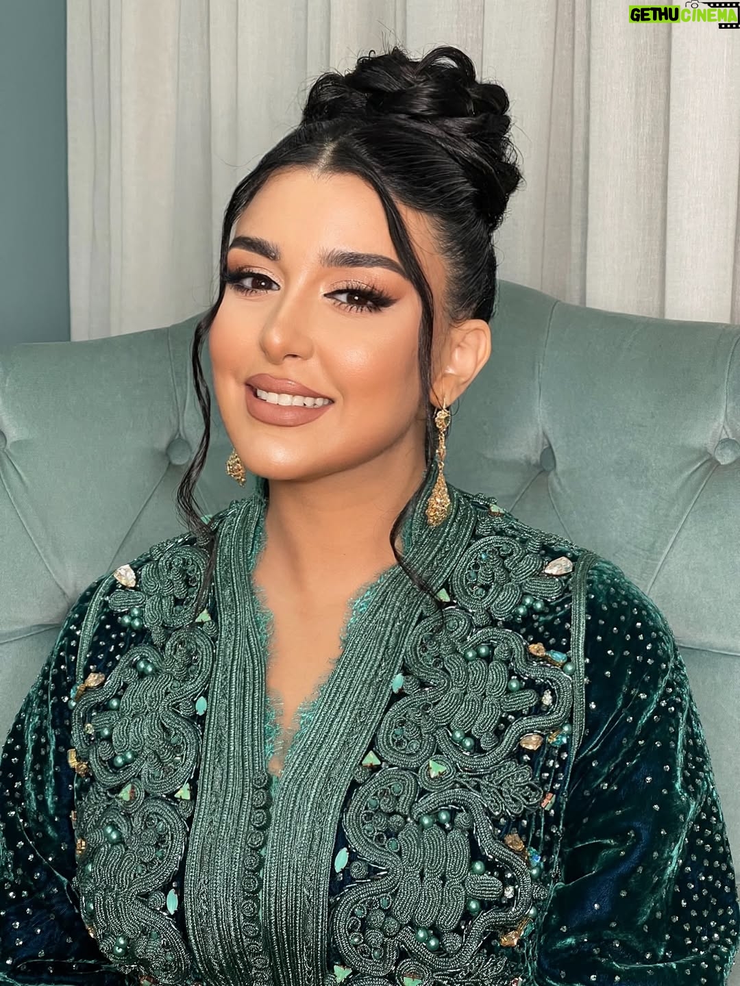 Jihane Khalil - 8.3K Likes - ‏Opening Ceremony of Casablanca Arab Film Festival
@casablancaarabfilmfestival 

akeup Artist & Hair Stylist @laila.boussalman 
‏ Jewelry & Fashion Designer @neggafasaphir 
‏ Styling @katiafbh