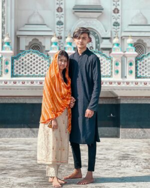 Jiya Khan Instagram - With you, I forget all my problems.
With you, Time Stands Still. ♥️✨
.
.

#photography #photooftheday #love #instagood #instagram #photo #nature #picoftheday #like #follow #beautiful #photographer #fashion #art #travel #bhfyp #likeforlikes #photoshoot #instadaily #model #naturephotography #me #smile #style #instalike #myself #followme #happy #likes #bhfyp