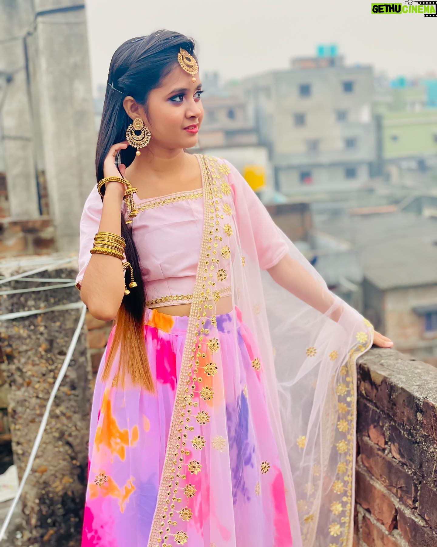 Jiya Khan - 55.3K Likes - I am Walking on the Never ending path of success... Regretting things won't fix them back♋ So Smile and Shine 💫🎇
.
.
.
.
.
.
.
.
.
outfit- @indianoutfit07