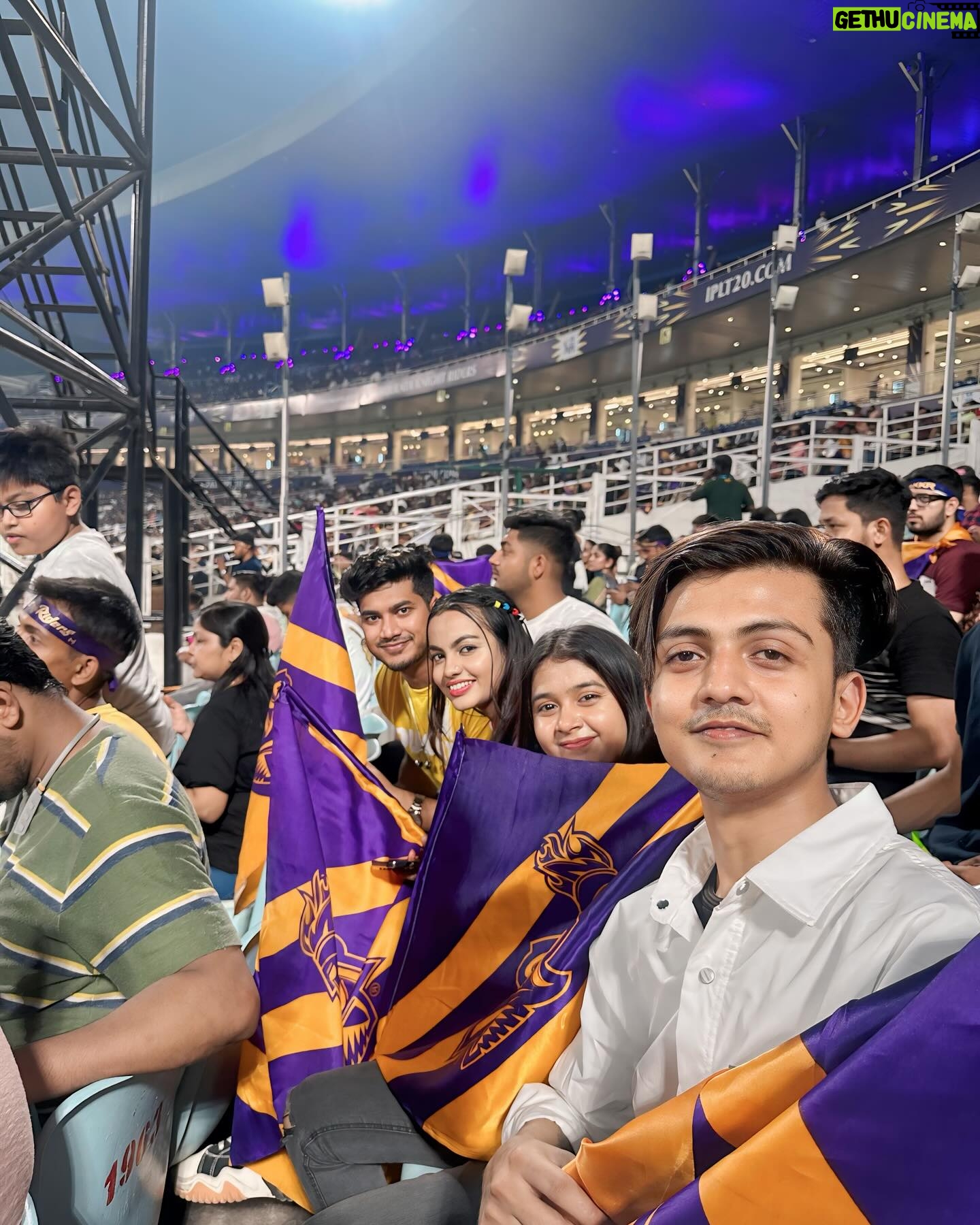 Jiya Khan - 93.4K Likes - Apki Favourite Team Konsi Hai?
.
.
.
.
.
.
#kkr #Rr #ipl2024