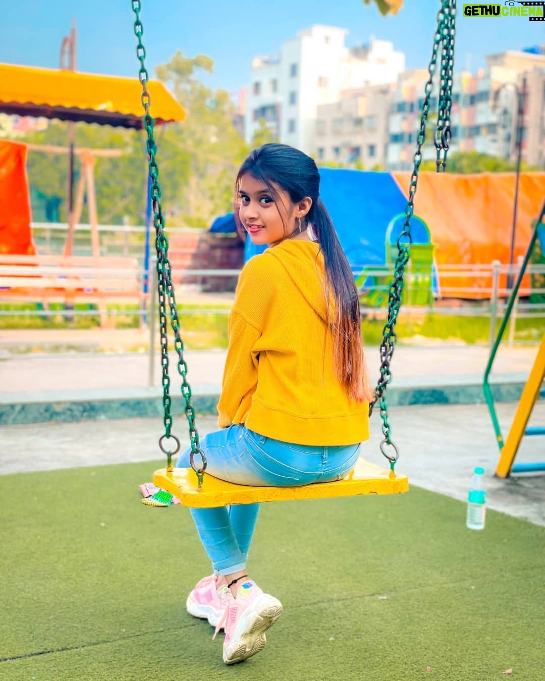 Jiya Khan - 63.4K Likes - Exist to be happy♥️
Not to impress😇