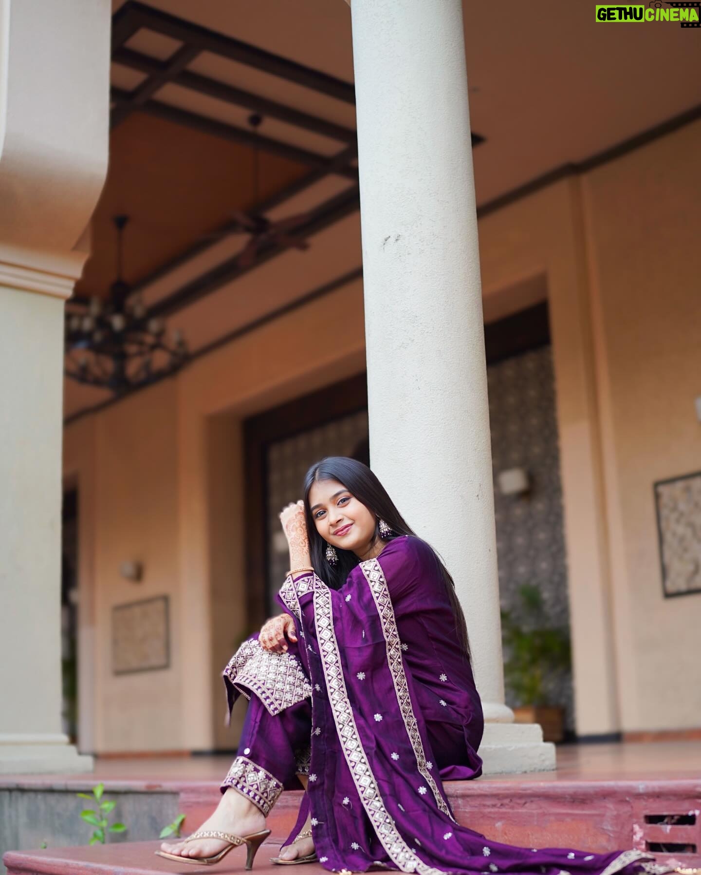 Jiya Khan - 78.4K Likes - Eid Mubarak🌙💜