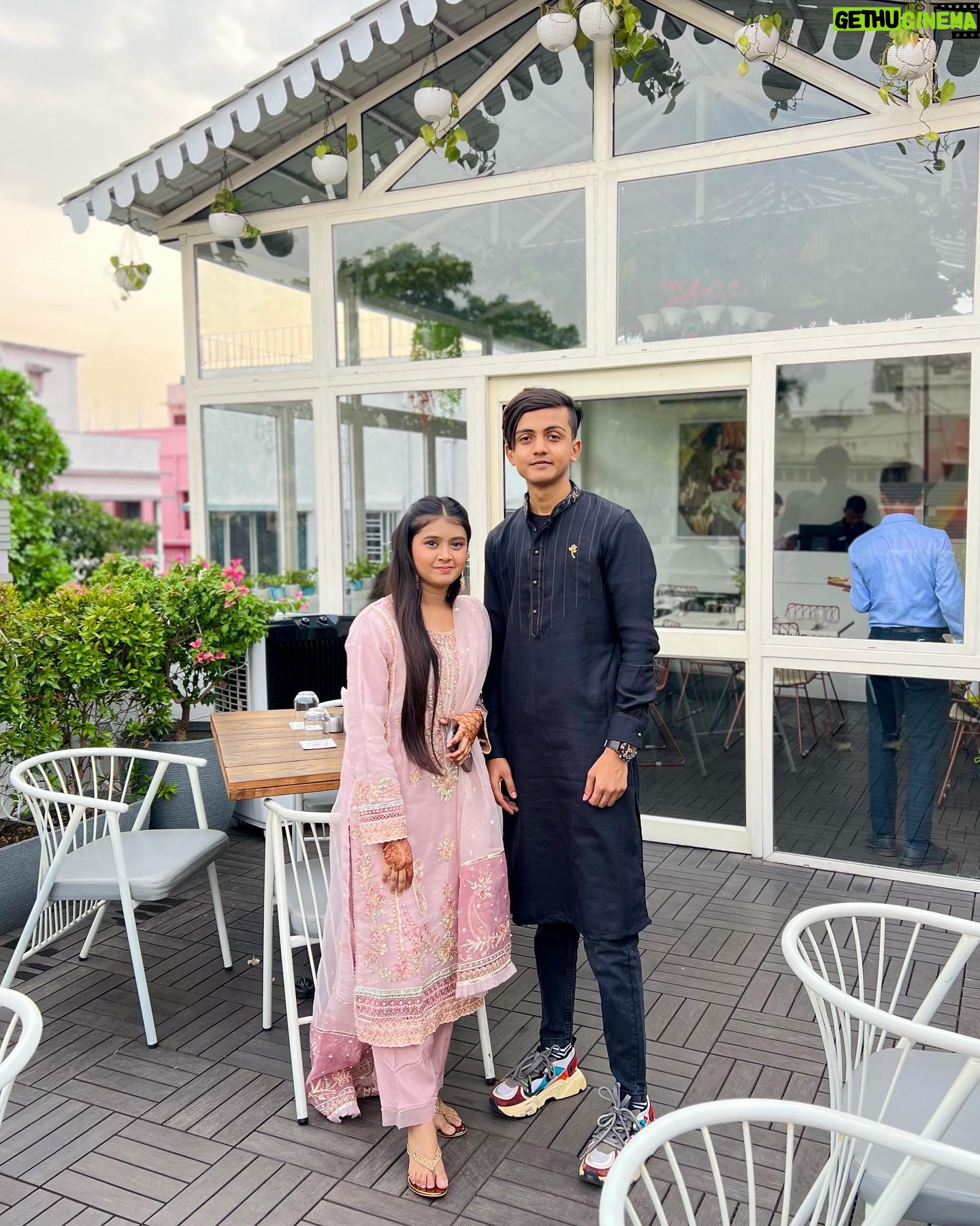Jiya Khan - 100.7K Likes - Eid Mubarak From us💗