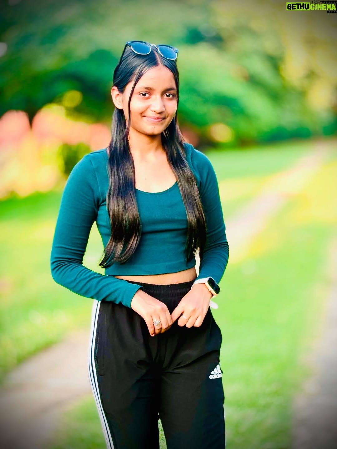 Jiya Rajput - 19.4K Likes - Sidhi sadhi chori😅💪🖤
 .
 .
 .
 .
 .
 .
#new #newpost❤ #support #green #badmashi👊😒 #sidhisadhichori #badmash #viral #viralpost❤️