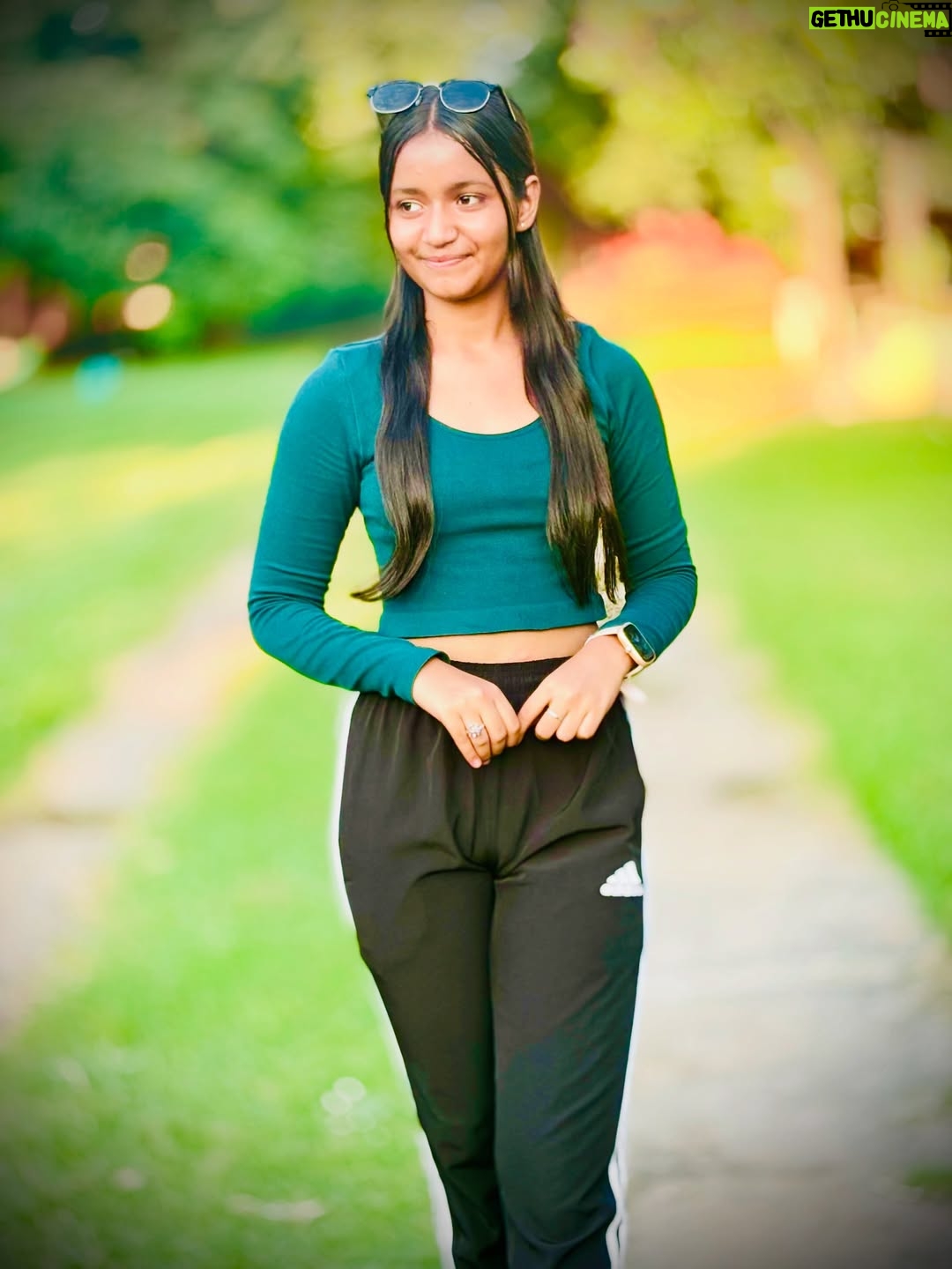 Jiya Rajput - 19.4K Likes - Sidhi sadhi chori😅💪🖤
 .
 .
 .
 .
 .
 .
#new #newpost❤ #support #green #badmashi👊😒 #sidhisadhichori #badmash #viral #viralpost❤️