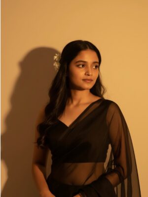 Jiya Rajput Instagram - Ai image🖤🦋🔥
.
.
.
.
.
.
#viralpost❤️ #blackee #post #aiimage #sareelove❤️ #pyarrrrrrr❤️🌎 #foryou #explorepage✨ #instagram #instagrow #loveeee❤️❤️❤️
Kesa lga ye look🫣❤️