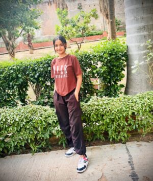 Jiya Rajput Instagram - Sidha sadha chora 💪❌🫵
@_jiiiyaaa__rajputt @rajputt_jiyaa #badmashi👊😒 #gangwar #don #newpost #viralpost❤️