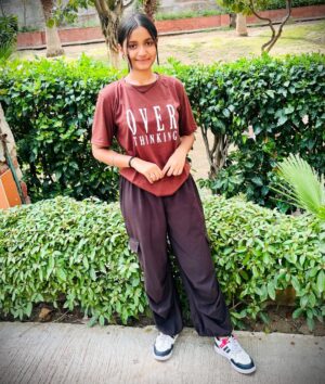 Jiya Rajput Instagram - Sidha sadha chora 💪❌🫵
@_jiiiyaaa__rajputt @rajputt_jiyaa #badmashi👊😒 #gangwar #don #newpost #viralpost❤️