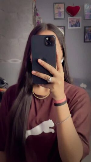 Jiya Rajput Instagram - Paisa 💶 thodi hu