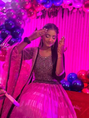 Jiya Rajput Instagram - Makeup by @raghav_makeover
.
.
.
.
.
.
#new #viralreels #viral #virałpost #support #lovee #foryou #instagrow #instagram #pyarrrrrrr❤️🌎 #lehngalove❤️ #saddgi💞🥰❤️🙈💕 #raghavmakeover
.
. .
Kesa lga ye look🧿🦋