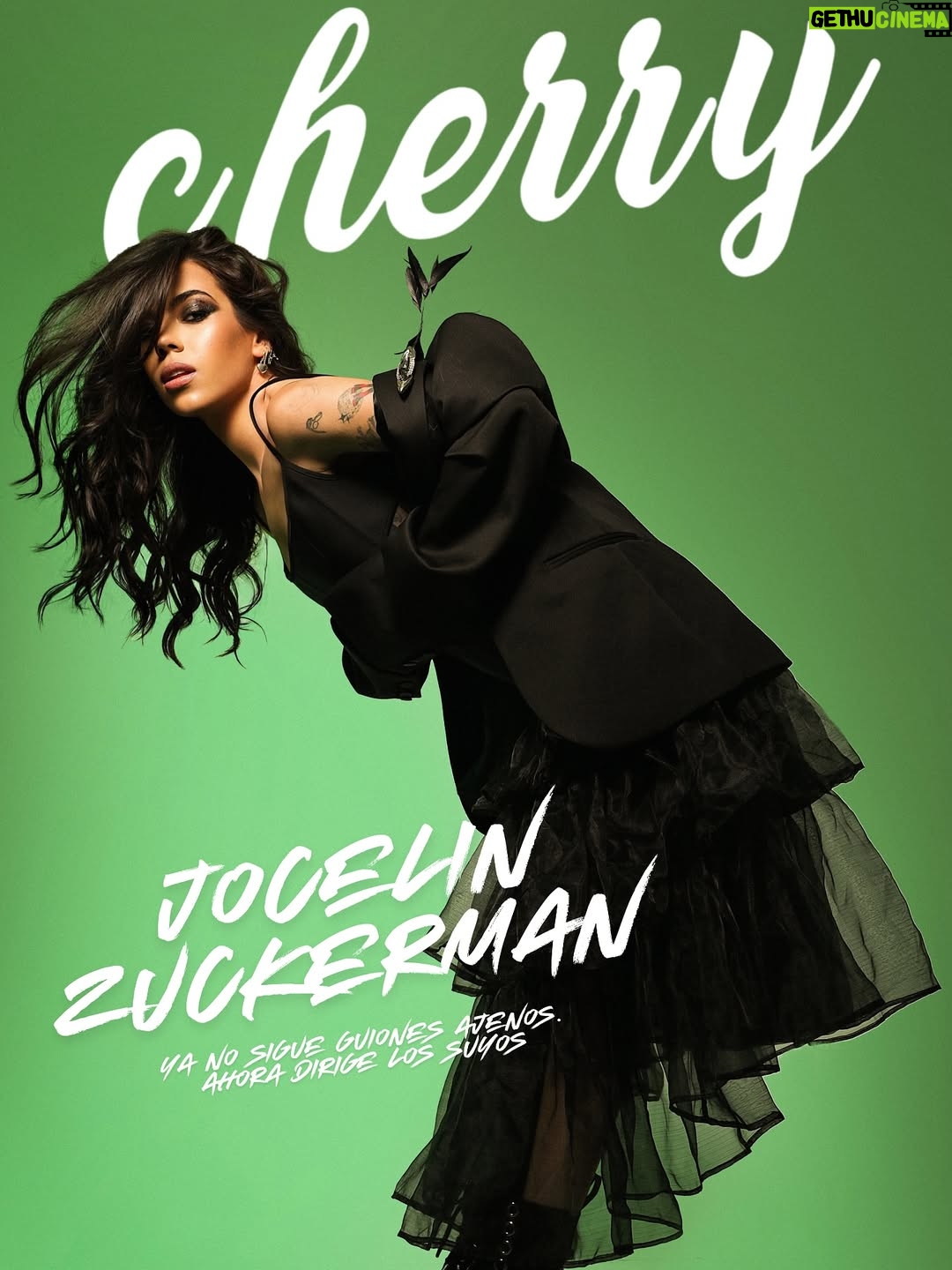 Jocelín Zuckerman - 1.2K Likes - Jocelin Zuckerman
Actriz, directora y creadora con propósito. 
Creció frente a las cámaras, pero su visión va mucho más allá del set. En esta edición, hablamos con Jocelin sobre identidad, arte y el poder de contar historias desde la dirección.

✨ No te pierdas su entrevista completa, editorial de moda y una mirada íntima a su nueva etapa creativa.

📅 Disponible este viernes 20 de junio en revistacherry.com

Editor @soynikovalverde 
Fotografía @pablosolanophoto 
Make up y peinado @leo_zedillo 
Showroom @opheliasr 
Falda @ffalconmx 
Talento @jocelinazuckerman 
Productora @productions.nik 
Team cherry @niviakrutsch @cardosoelsy_ 
PR Talento @pureandb 

#CherryMag #JocelinZuckerman #PrideEdition