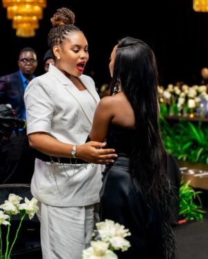 Jokate Mwegelo Instagram - Nilipata fursa ya kuhudhuria uzinduzi wa Miss Universe Tanzania 2025 ambapo kwasasa leseni ya kuendesha mashindano haya iko chini ya Dada yetu, mrembo wa siku zote @themillenmagese @millenprivelifestyle @basata.tanzania 🤍🤍🤍🤍🤍
Ilikuwa ni wakati mzuri pia wa kukutana na ndugu wa kwenye tasnia hii ya urembo nchini.
I see you @abigail_chams @martinkadindaofficial ❤️
PS; zingatia ujumbe scroll mpaka kwenye post ya mwisho 😁