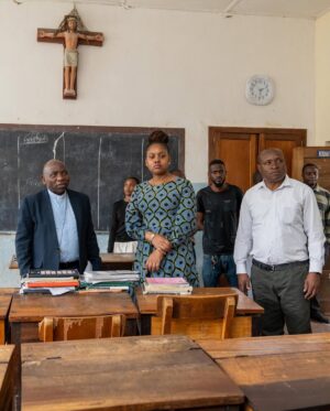 Jokate Mwegelo Instagram - MBINGA MBINGUNI ❤️
Asante sana Mhashamu Baba Askofu John Chrisostom Ndimbo, Askofu Wa Jimbo Katoliki la Mbinga kwa nafasi hii ya kushiriki ukarabati wa seminari yetu ya Likonde. Mungu ni mwema kila wakati!!!