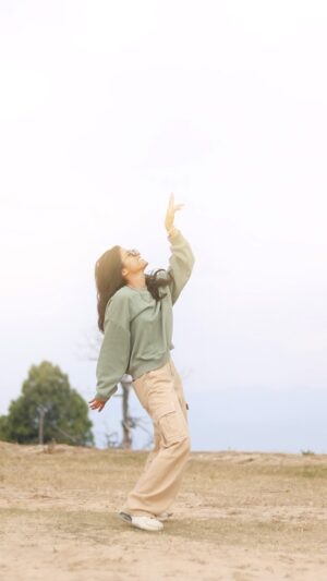 Jyoti Pilkhwal Instagram - 🙈🥰
.
#jpians #jp_dancer #jyotipilkhwal #lost__girl__journeyy