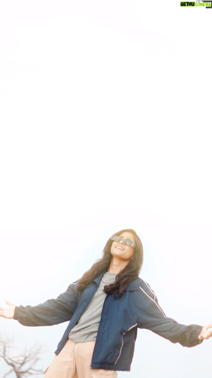 Jyoti Pilkhwal - 106.4K Likes - 🥰♥️
.
#jpians #jp_dancer #jyotipilkhwal #lost__girl__journeyy