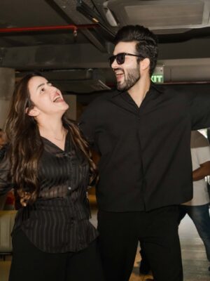 Jyotika Dilaik Instagram - Hum tere pyar me sara aalam kho baithe hain❤️ @jyotikadilaik #vedu ❤️
Ps. Birthday Bash @rohinidilaik
📷 @thesmartclicks
.
.
.
#jyotikaandrajat #ratika #rajatsharmavlogs #love #together #couplegoals #blacklove #jyotikadilaik #birthday