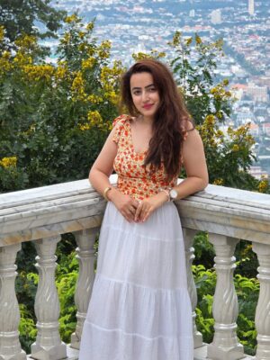 Jyotika Dilaik Instagram - Still thinking about the Thai food😋the markets, the day at Baan Kang Wat art village the stunning view 😍from Doi Suthep and how my heart was so full there!
From Bangkok’s city lights to Chiang Mai’s calm skies…✨
Thailand, I’m coming back soon😍
@tat_newdelhi #amazingthailand