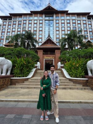 Jyotika Dilaik Instagram - A journey through streets, skies, spirituality & smiles…
This Thailand trip was just magical 🥰
And staying with
@shangrilabkk and @shangrilacm made it super comfortable!
#ShangriLaBangkok #ShangriLaBkk #ShangriLaCM #ShangriLaChiangMai #FindYourShangriLa #MyShangriLa #ShangriLaMoments #AmazingThailand