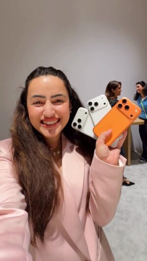 Jyotika Dilaik Instagram - Meet your next obsession — the all-new iPhone 17 ✨@apple #collab
.
.
.
#jyotikadilaik #jyotikaandrajat #launchevent #apple #appleiphone17 #iphone17 #iphone #phonephotography📱 #iphonephotography