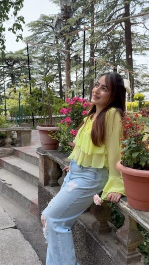 Jyotika Dilaik Instagram - Comment Link for this Top💚💚
.
.
.
#love #jyotikaandrajat #happy #jyotikadilaik #forever #nature #travel