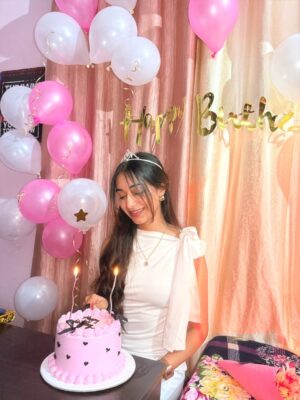 Kaamini Chaube Instagram - Celebrating me today 💕✨ grateful for the lessons, the love, and the glow that keeps getting better every year 🌺 #BirthdayGirl
.
.
.
.
.
.
.
.
.
.
.
.
.
.
.
.
.
.
.
.
.
.
#BirthdayVibes #GratefulHeart #ChapterNew #ShiningBright #PositiveEnergy #GlowUp #SelfLoveJourney #CakeAndCandles #AnotherYearWiser #BirthdayMagic #GoodVibesOnly #BlessedAndGrateful #BirthdayMood