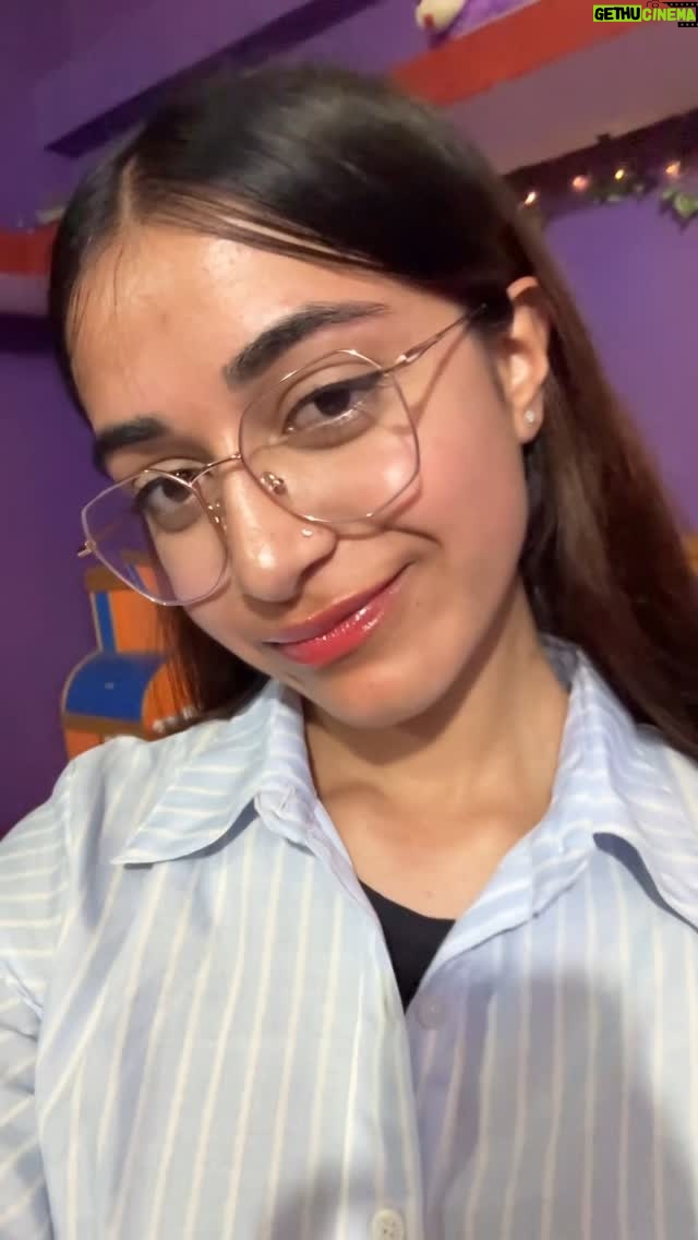 Kaamini Chaube - 46.3K Likes - 3 Din se chutti ho rahi hai 🥺 
.
.
.
.
.
.
.
.
.
.
#shorts #trending #minivlog #viral