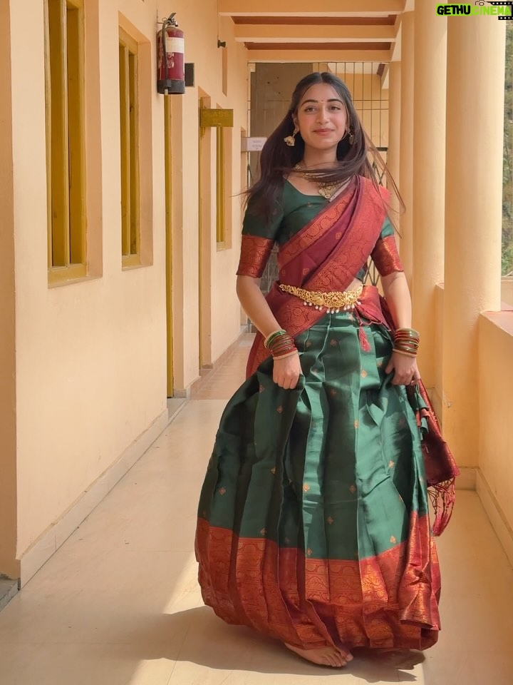 Kaamini Chaube - 61.1K Likes - Traditional vibes with a touch of elegance!
Draped in culture, twirling in grace ✨

.
.
.
.
.
.
.
.
.
.
.
.
#posts #photoshoot #SouthIndianLook #lehenga  #TraditionalGlowUp #FestiveFeels #function #annualfunction #event #dress #outfit