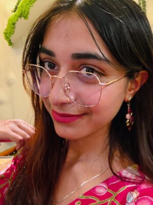 Kaamini Chaube Instagram - Blooming in little moments 🌸💗
.
.
.
.
.
.
.
.
.
.
.
.
.
.
.
.
.
#posts #picture #SoftVibes #FloralMood #CafeDiaries #AestheticVibes #GoldenGlow #SimpleJoys #BloomingMoments #SmilesThatShine #PeacefulMind