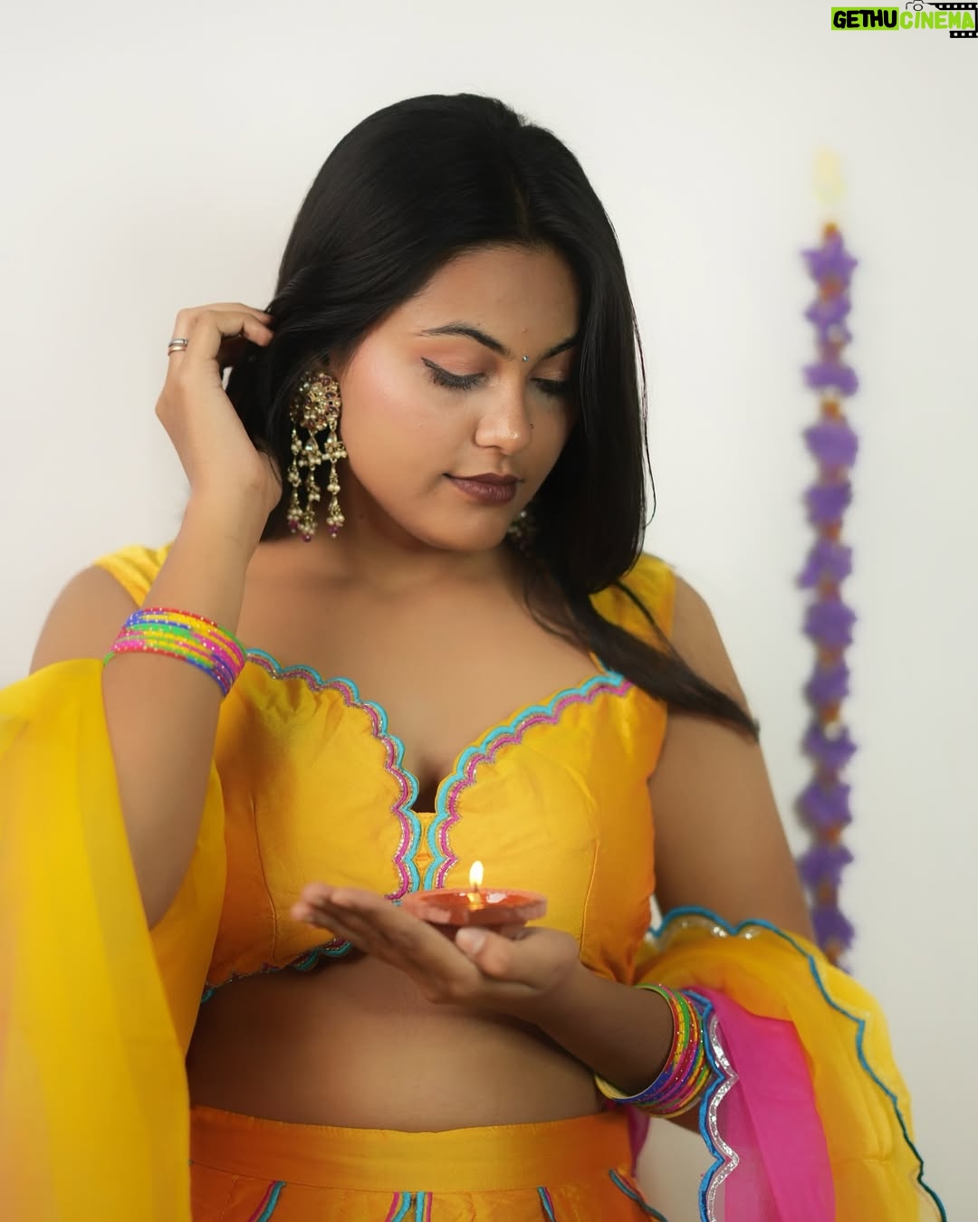 Kajal - 7.9K Likes - happy diwali 🪔