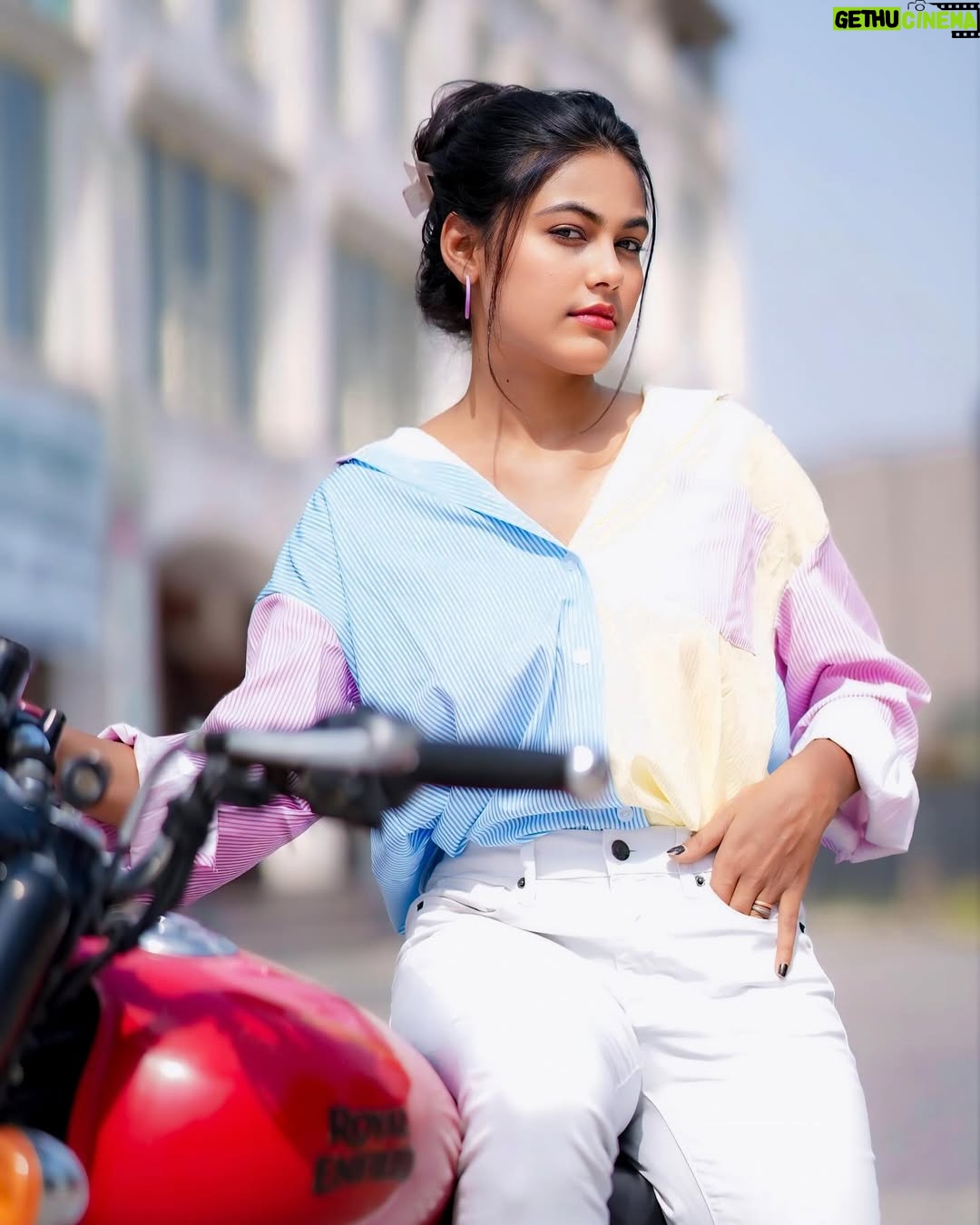 Kajal - 10K Likes - bullet lover❤️‍🩹