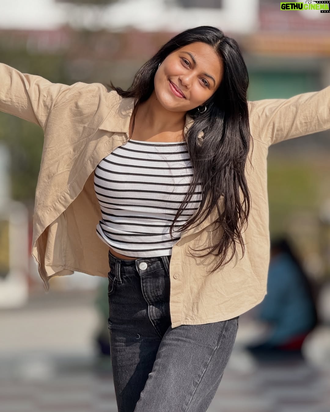 Kajal - 9.2K Likes - Natural 🤭😇🫣
