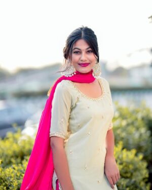 Kajal Instagram - 🩷🩷