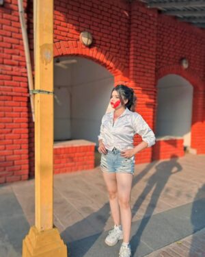 Kajal Jaiswal Instagram - Happy holi in advance 🤍🩵
Edit by - @deepanshureddy7 
.
.
#holipost❤️ #picoftheday #picture #photo #holifestivalofcolours
