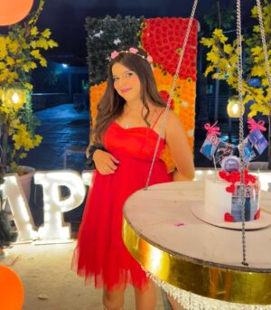 Kajal Jaiswal Instagram - All abt my birthday bash 🥂❤️
.
.
#picoftheday #birthdaypictures #instapicture #birthday2024