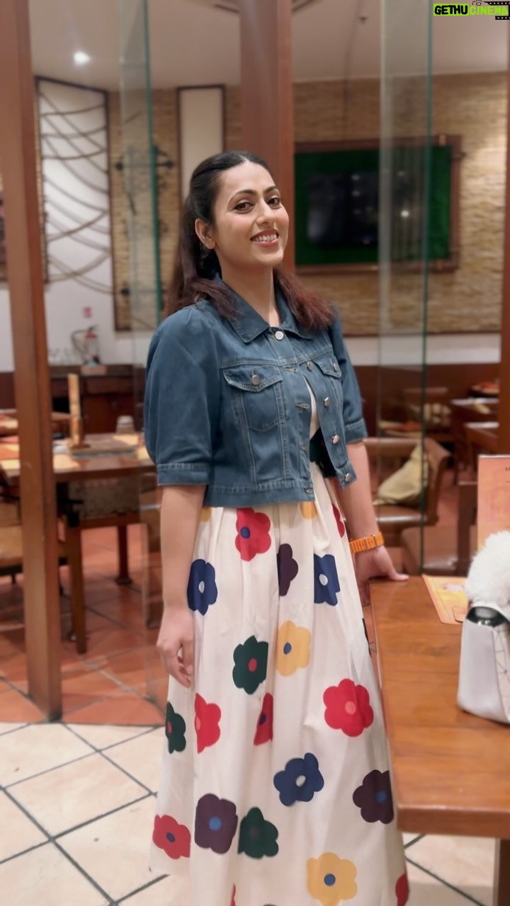Kamal Khangura - 18.2K Likes - 🙆🏻‍♀️🤷🏻‍♀️💁🏻‍♀️