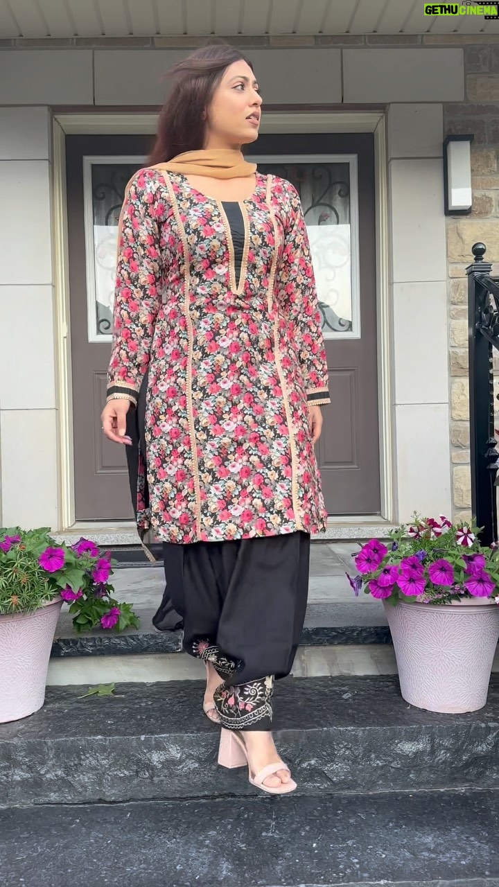 Kamal Khangura - 44K Likes - Outfit by @kakshipunjabiboutiue 
💄by me 🫣