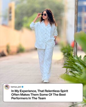 Kamiya Jani Instagram - Married to responsibilities, but never divorcing efficiency. No wonder her life feels just like the song… Breathless! But she’s still acing it!

#WomenAtWork #LoveThem