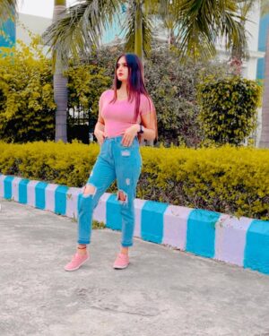 Kanchan Nagar Instagram - Husband bawla 🤷♀️ releasing #6 November on mor haryanvi
Happy diwali 🪔 to all of u ❤️
