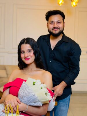 Kanishka Sharma Instagram - 29th Birthday with my Duniya🧿🥂