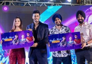 Kanishka Sharma Instagram - Launch of our song #nashemeinhigh🥂 @zeemusiccompany
Thank you so much sir and mam for inviting me, one of the best day of my life💫 @manojjha9449 @poonamjha32
Thanks team for trusting me @filmyboys
@avinash.sabarwal feeling glad to working with you.
Outfit by - @akayacreations
Accessories from- @amayrajewelsfashion1871